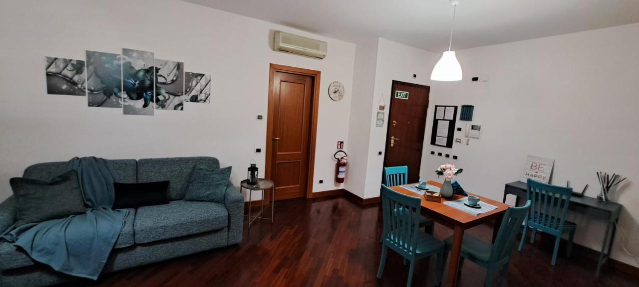 Regina Ciclarum Suite Fiumicino Esterno foto